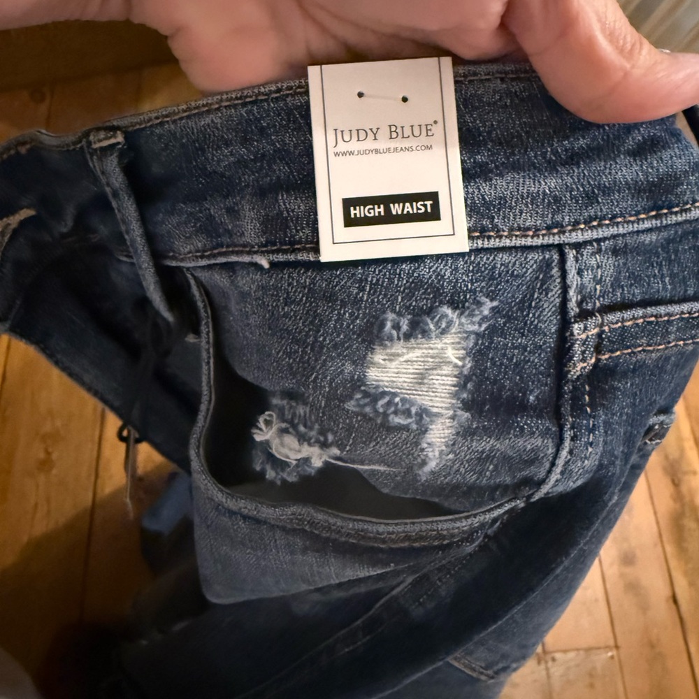 Judy Blue Dark Wash Distressed Jeans
